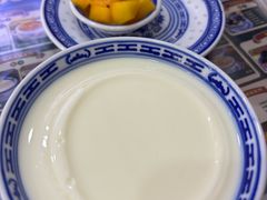 -广信牛奶甜品世家(台东店)