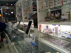 -利客来眼镜店(崂山百货店)