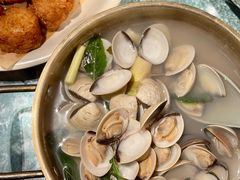 清酒白贝-大头虾越式风味餐厅(光明广场店)