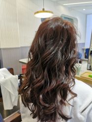 -PE SALON