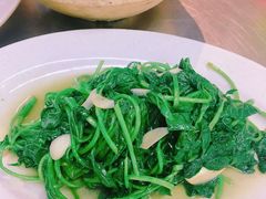 -明记烧鱼美味店