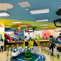 -莫莉幻想儿童乐园(哈尔滨王府井店)