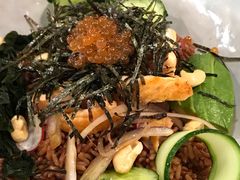 烤三文鱼和风谷物碗-Wagas沃歌斯(太古汇店)