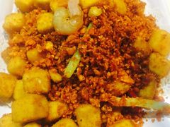 -新大咀港式茶餐厅(宝山万达店)