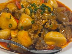 芋儿烧牛腩-院里寻菜·精致庭院菜(观沙岭店)