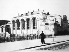 曾经的音乐厅-老味道民宿(栈桥店)