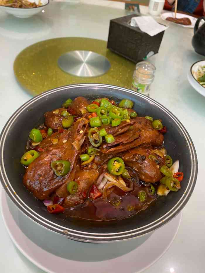 金州老镇-"爬完童牛岭 饿的够呛 四楼转了半天只有."-大众点评移动版