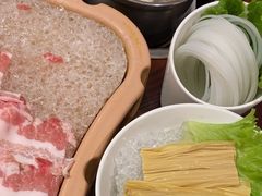 -东海怡品海鲜豆捞(舟宿夜江店)