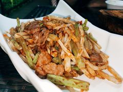 -东馆和天下特色餐饮(工农店)