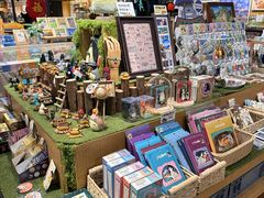 -猫的天空之城概念书店(苏州诚品店)