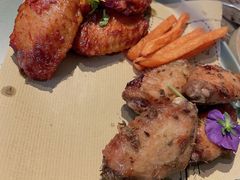 -HIGH FIVE哈福手工汉堡(桂林路店)