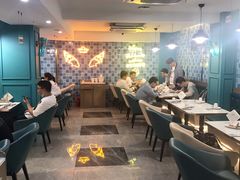 大堂-东鑫记港式茶餐厅(南京东路店)