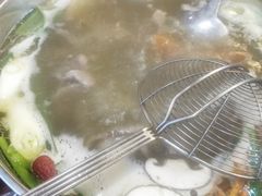 -乡土黄·鲜牛肉火锅·小龙虾(兴业街店)