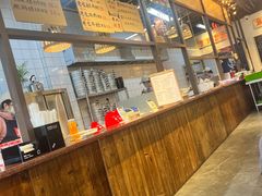 -丽丽三鲜螺蛳粉(田林路店)