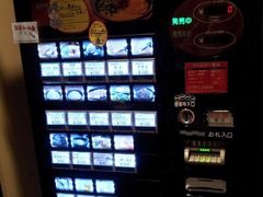 -一兰拉面(梅田阪急东通店)