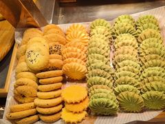 -享遇.锅姥姥牛排海鲜自助(小寨店)