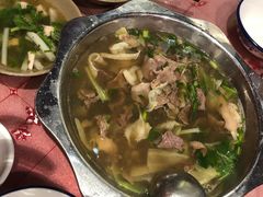 -谢老五跷脚牛肉·非遗传承店