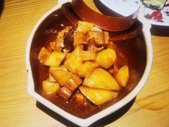 -隔壁老王·家常云南菜(花巷店)