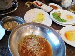 -韩风烤牛肉冷面店