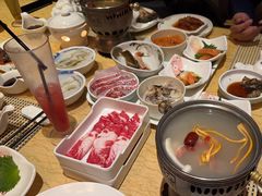 -雍和会海鲜姿造自助(湖东路店)