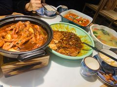 -小吴越·江浙融合菜(惠山万达广场店)