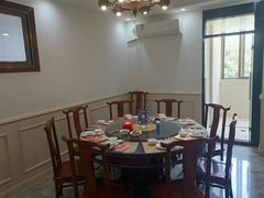 包厢-五姊妹海鲜(火车站店)