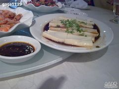 20090805377-鲤鱼门海鲜街