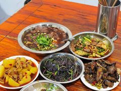 -大邑李记肥肠血旺