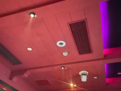 -乐酷·K歌之王潮流KTV(长江国际大厦店)