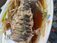 -雪湖煜辰鱼头老店(雪野湖店)