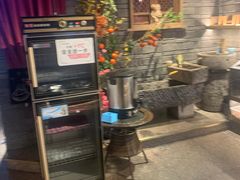 -老牌坊云南鱼豆花火锅(哈西万达店)