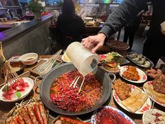 -萍姐火锅·公路夜市(武汉首店)