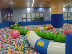-重庆际华园室内极限运动中心