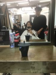 -Hair Co.一间沙龙