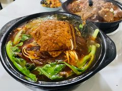 -老秦盖浇饭鸭子饭(回音必小区店)