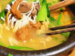 -勺子米线·云南传统小吃市集(四方街店)