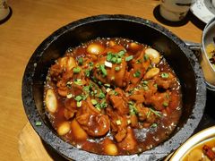 红焖猪蹄-蜀宴小调·精致家常菜(来福士店)