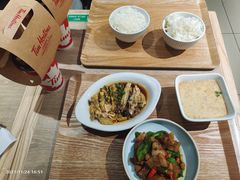 -老乡鸡(融科天地店)