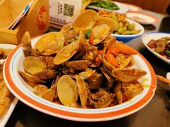 -冶建镜子·老南昌大排档·江西虾王(总店)