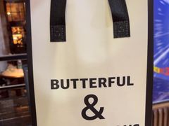 -BUTTERFUL&CREAMOROUS 黄油与面包(西单大悦城店)