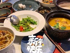 酸木瓜炖牛腩-半山腰·云南菜(侨福芳草地店)