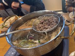 -牛满溢·自助潮汕鲜牛肉火锅(龙汇路店)