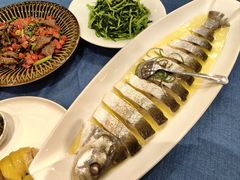 -御沪沪味园.融合菜.海鲜(斜土路店)