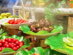 -涨巢·潮玩水疗局