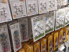 -名创优品(海珠乐峰广场店)