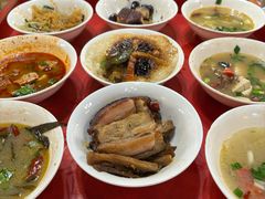 -蓝田九大碗民俗食府(蓝田店)