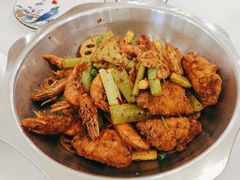 双拼虾鸡中翅干锅-羅記小厨香吧岛龙虾