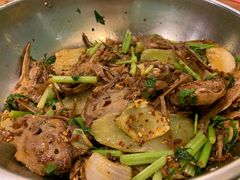 主打的干锅鸭头-安诚居干锅鸭头(八角店)