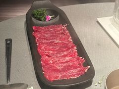 -左庭右院鲜牛肉火锅黑金店(陆家嘴中心店)