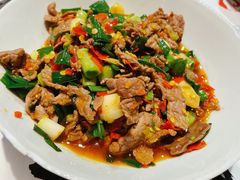 泡辣椒炒牛肉-壹盏灯(蚂蚁工房店)